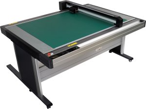 Режущий плоттер Graphtec FCX2000-120VС Режущий плоттер Graphtec FCX2000-120VС