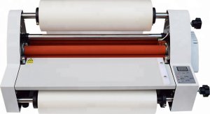 Рулонный ламинатор Vektor V-350 Рулонный ламинатор Vektor V-350