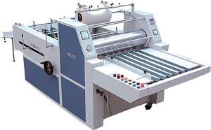 Рулонный ламинатор Guangming YFML-720 Рулонный ламинатор Guangming YFML-720