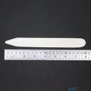 Инструмент ART Technics Переплетная косточка (кость, заостренная), 20 см Инструмент ART Technics Переплетная косточка (кость, заостренная), 20 см