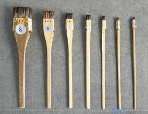 Кисть Deffner & Johann Японские трафаретные кисти, олений волос, ассортимент Кисть Deffner & Johann Японские трафаретные кисти, олений волос, ассортимент