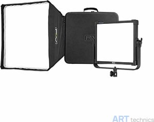 F&V �������� ������������ ������� F&V LED Z400S, � ���������� � ���������������� ������