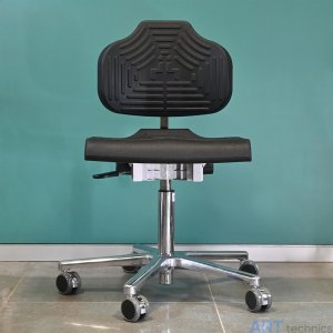 Оснащение мастерских Resko Рабочий стул RESKO PLUS Оснащение мастерских Resko Рабочий стул RESKO PLUS