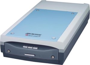 ����������� ������ Microtek  Medi-2200 plus